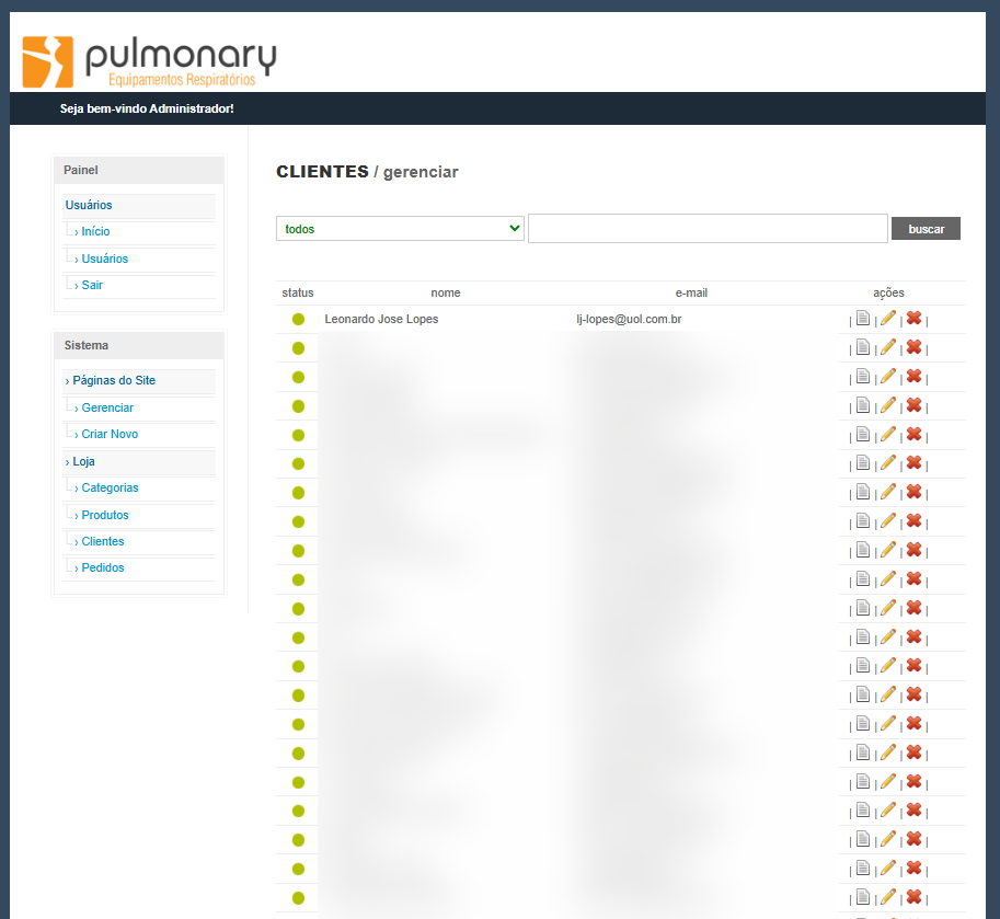 Tela de gerenciamento de clientes da Pulmonary com nomes e e-mails ocultados